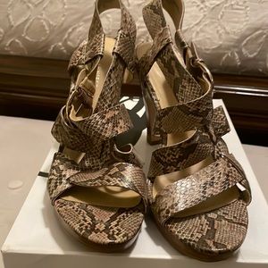 Nine West Velaso Snake Print Strap Sandal Womens US 9M